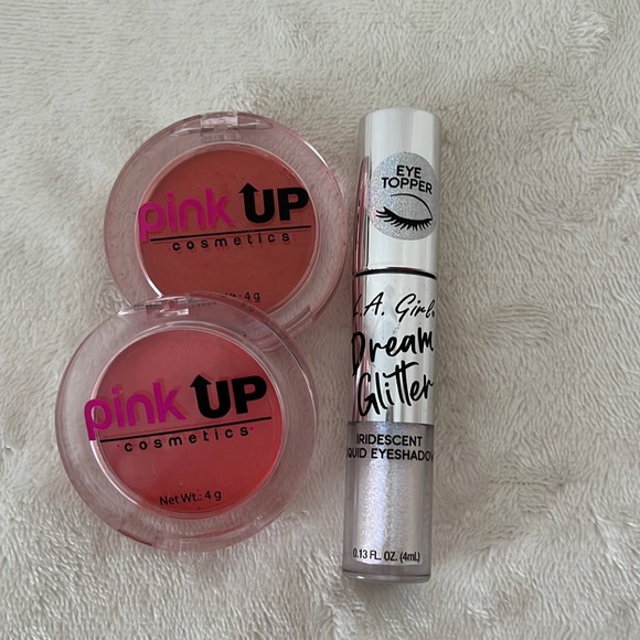 LA Girl Makeup La Girl Dream Glitter Shadow And Blush Lot Poshmark